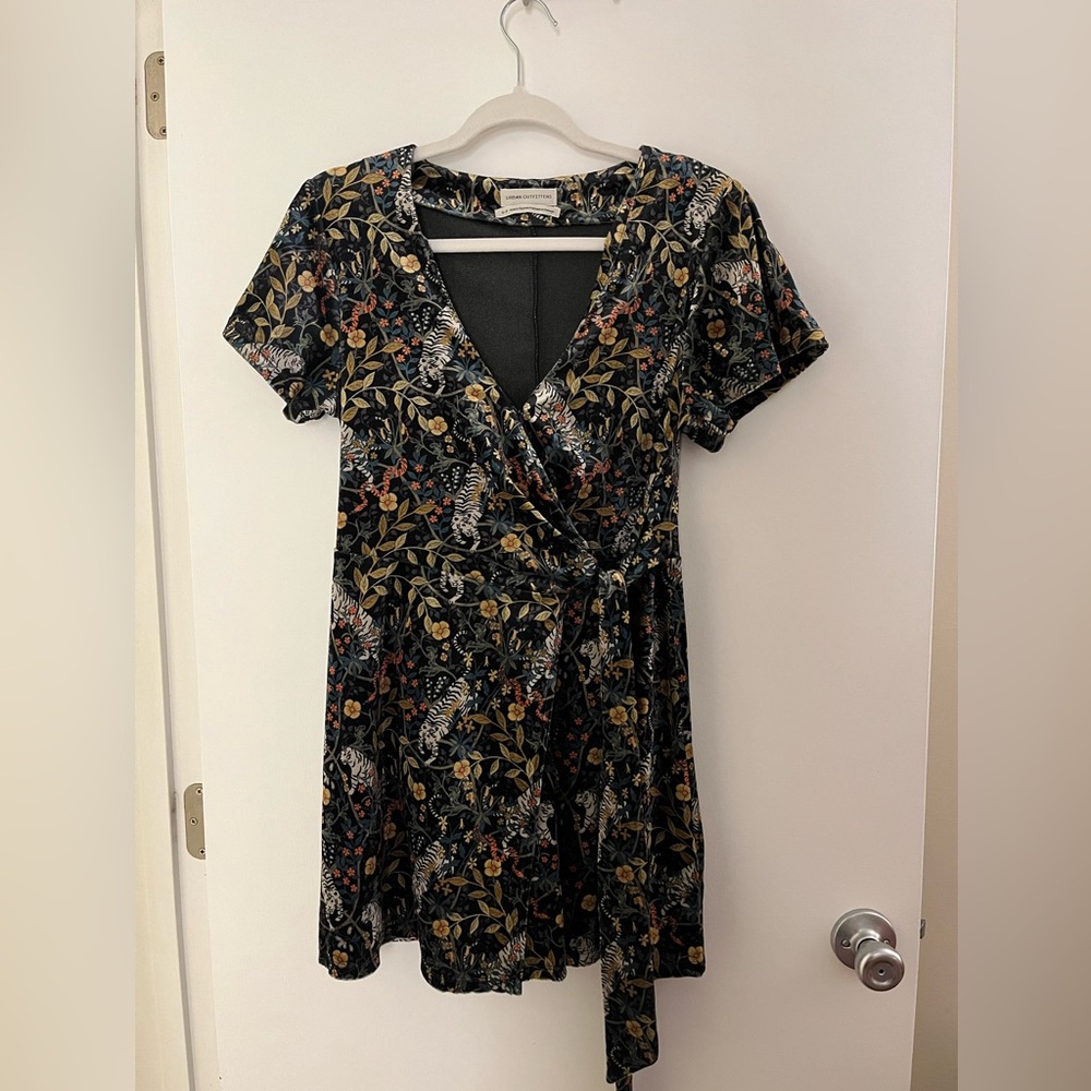 UO Tiger Print Velour Dress [S]